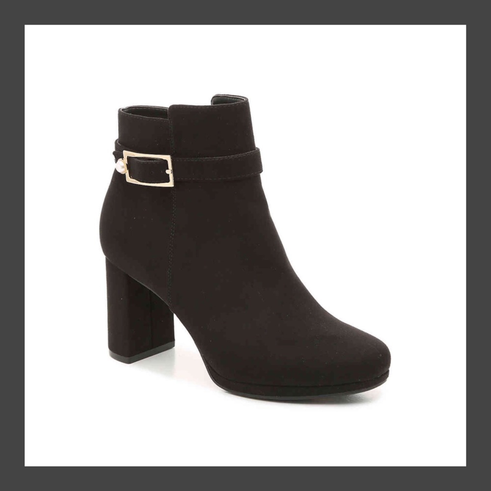 ★ NWT KELLY & KATIE Boots ★ - Picture 2 of 6